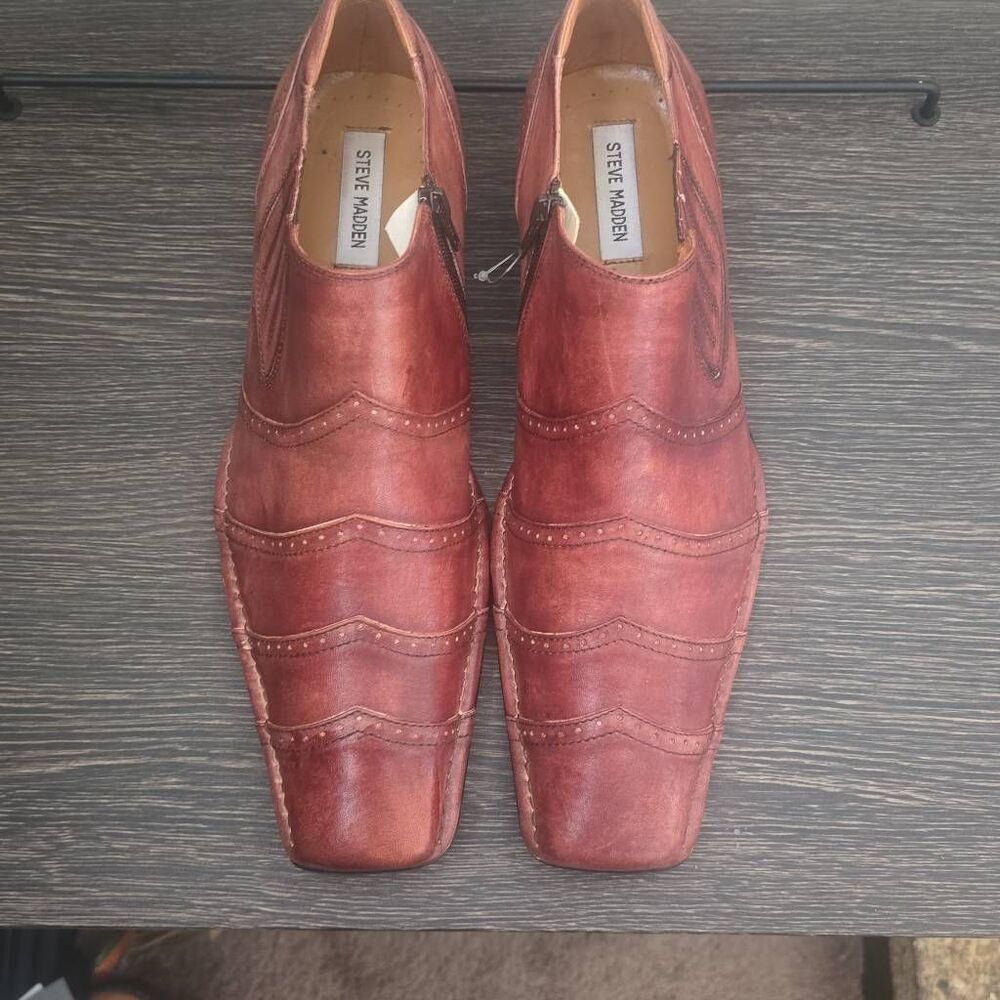 Steve Madden Mens Tan Leather SPLYCE, Square Toe, Side Zip, NWOB, Sz. 9.5
